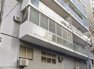 Departamento de 4 ambientes, Balvanera · Larrea 700 4 Amb. con Dependencia