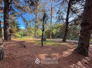 Terreno · 900m² · Terreno Multifamiliar en Calle Las Quijadas – Entorno Residencial del Bosque en Mar de Las Pampas