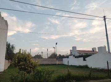 Foto · Alberdi Neg Inmobiliarios Vende Terreno Llano en Alejandro Vieyra 2609 B Alto Alberdi