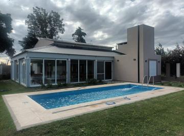 Casa · 1500m² · 3 Ambientes · Casa en San Nicolas de Los Arroyos