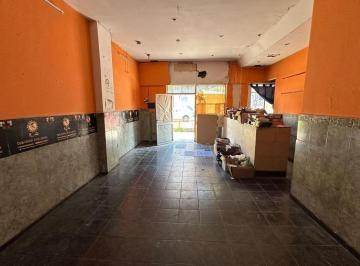 Local comercial · 160m² · Local con Renta Gastronomia 160 m² Totales