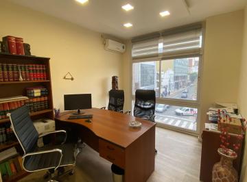 Oficina comercial · 43m² · 2 Ambientes · Excelente Oficina en El Centro de Moron