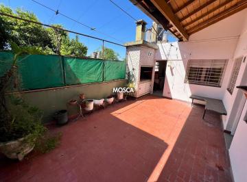 Departamento · 92m² · 4 Ambientes · Departamento en Venta Moreno Centro