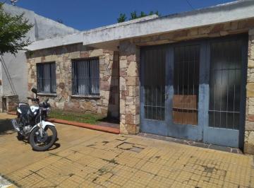 Casa · 140m² · 6 Ambientes · 1 Cochera · Casa en Venta Ensenada