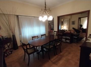 Departamento · 163m² · 5 Ambientes · Departamento. Piso de Estilo 5 Ambientes 2 Balcones.