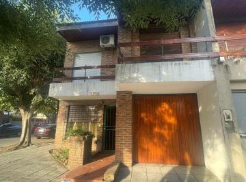 PH de 4 ambientes, Quilmes · Alquiler PH en Bernal