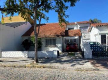 Casa · 7 Ambientes · 3 Cocheras · Casa en Temperley Oeste