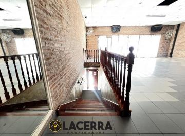 Local comercial · 359m² · 2 Ambientes · Local en Villa Adelina, San Isidro