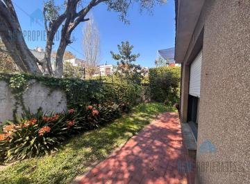 Casa · 182m² · 6 Ambientes · 1 Cochera · Venta Casa en PH 6 Ambientes Banfield