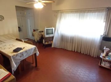 Departamento de 1 ambiente, Vicente López · Monoambiente con Cocina Separada