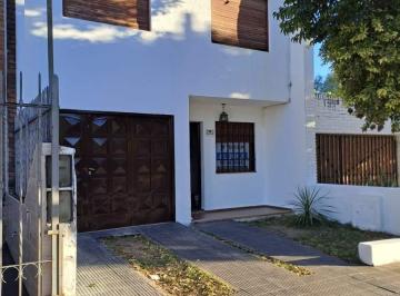 YBR-YBR-44_2 · Lomas de San Martín - 3 Dorm. - Hermosa