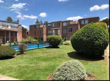 Departamento · 85m² · 4 Ambientes · 1 Cochera · Alquiler Anual Duplex de 3 Dorm. Próximo Al Hospital Austral.