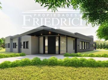 Casa · 212m² · 5 Ambientes · Casa en Venta