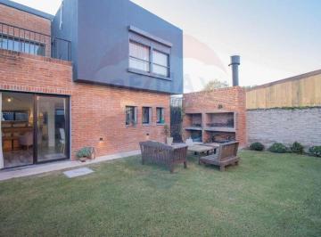 Casa · 85m² · 3 Ambientes · 2 Cocheras · Venta Casa Solymar Sur 2 o 3 Dorm. y 2 Baños