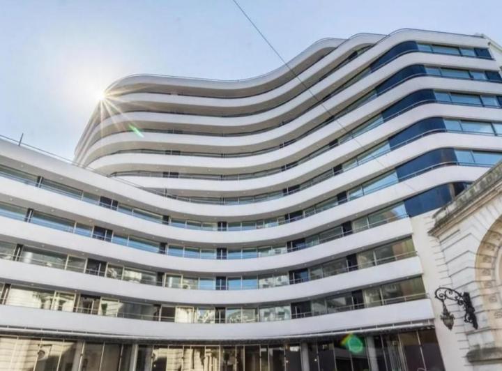 Excelente Loft Alquiler Temporal en Palacio Paz. Retiro