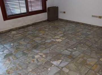 Casa · 118m² · 7 Ambientes · 2 Cocheras · Casa en Villa Insuperable