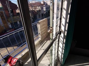Casa de 3 ambientes, Lanús · Alquiler Depto Tipo Casa 3 Amb con Patio