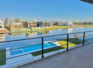 Casa · 338m² · 6 Ambientes · 1 Cochera · Casa Al Lago en Venta en Los Puentes, Nordelta