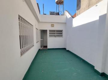Casa · 150m² · 7 Ambientes · 1 Cochera · Venta Casa San Juan 4400 Rosario
