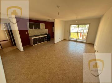 Departamento · 70ha · 3 Ambientes · 1 Cochera · Departamento Dos Dorm. Barrio Pueyredon