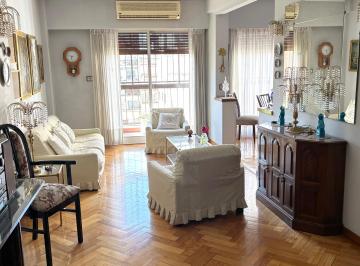 Departamento de 4 ambientes, Caballito · 4 Amb. + Dep. con Cochera a m. del Parque Rivadavia - Listo Para Mudar