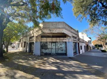 Local comercial · 59m² · Venta Local Comercial en Esquina Estratégica en Parque Avellaneda