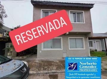 Casa · 160m² · 4 Ambientes · 1 Cochera · Reservada - en Venta en Altos Podesta Casa de 4 Ambientes Fondo a Remodelar F: 5961