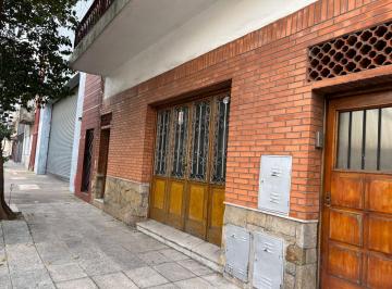 Bodega-Galpón de 1 ambiente, Boedo · Galpon 110 m Cubierto S/exp Buena Altura Interior Ideal Deposito