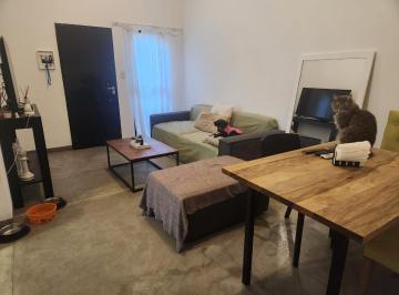 PH · 45m² · 2 Ambientes · Casa en Venta Tipo PH 3 Ambientes con Patio Martínez 78 m