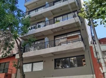 Garage · 12m² · Cochera en Venta en Excelente Zona de Saavedra