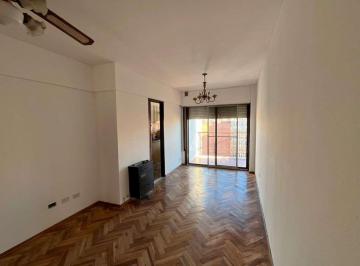 Imagen 1 - Semipiso de 2 dormitorios con doble balcón. Ubicado en barrio Martin. - · Semipiso de 2 Dorm. con Doble Balcón. Ubicado en Barrio Martin.