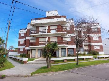 Departamento · 39m² · 2 Ambientes · 1 Cochera · Venta Departamento 2 Amb Vista Al Mar con Cochera