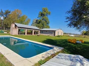 Casa · 100m² · 4 Ambientes · Casa en Venta 04 Parque Jularo Parada Robles