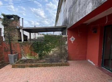 Casa · 90m² · 8 Ambientes · Oportunidad en Zona Cerro de Salto