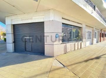 Oficina comercial · 35m² · 1 Ambiente · Local en Esquina – 35 m² en Ramos Mejía