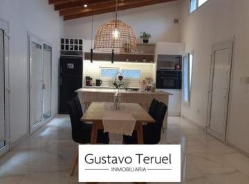 Casa de 2 ambientes, Mar del Plata · Casa. 2 Amb. Parque. Trotadora. Corte Moderno. Lote 375 m². Acantilados.