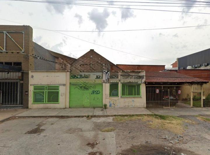 Local comercial · 245m² · 2 Ambientes