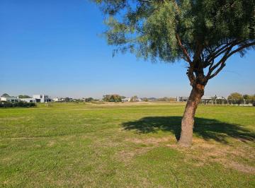 SAB-SAB-143_2 · Lote 900 m² Fondo Al Golf Rebajado