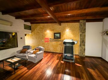 Casa de 10 ambientes, Salta · Casa en Grand Bourg en Venta