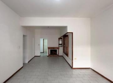 Casa · 80m² · 4 Ambientes · 1 Cochera · Casa 4 Ambientes - Merlo Sur