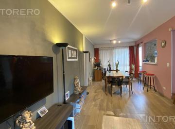 PH · 77m² · 3 Ambientes · 1 Cochera · PH en Alquiler 3 Ambientes Castelar Sur con Patio y Quincho