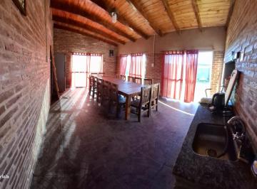 Terreno de 1 ambiente, Roldán · Quincho Cerrado.