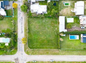 Terreno · 585m² · Lote en Venta Las Acequias Roldan
