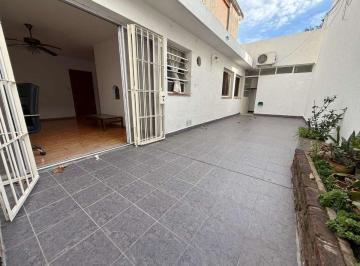 PH · 85m² · 3 Ambientes · Venta PH Tipo Depto San Isidro con Patio