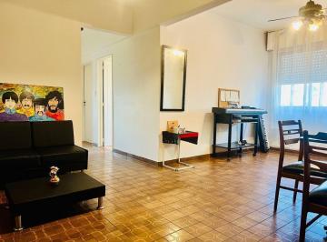 Departamento · 61m² · 4 Ambientes · Venta Departamento 4 Ambientes, Avellaneda