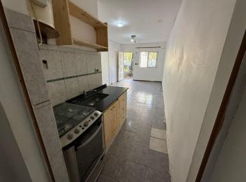 PH · 23m² · 2 Ambientes · PH 2 Ambientes en Alquiler - Parque Patricios