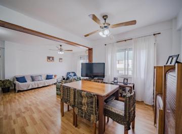 Departamento · 67m² · 3 Ambientes · Luminoso 3 Ambs con Vista Abierta en Floresta