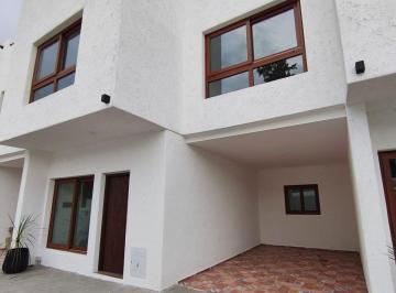 Casa · 117m² · 3 Ambientes · 1 Cochera · Duplex Santa Rita 2 Dorm Terraza Propia Pileta Esc