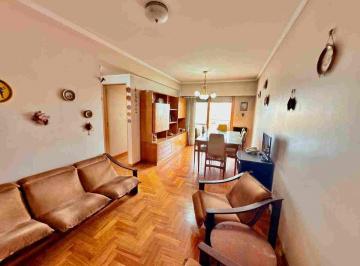 Departamento · 64m² · 4 Ambientes · Departamento 4 Ambientes con Sum Avellaneda Centro