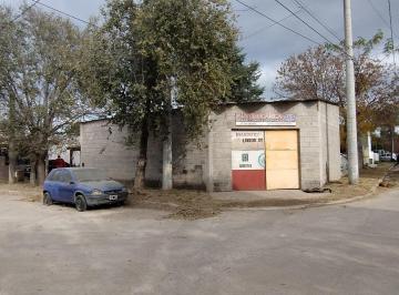 Casa de 8 ambientes, Córdoba · Casa en Esquina con Amplio Galpón en Venta